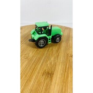 Unbranded Plastic Farm Toy #211 Green Tractor 4"